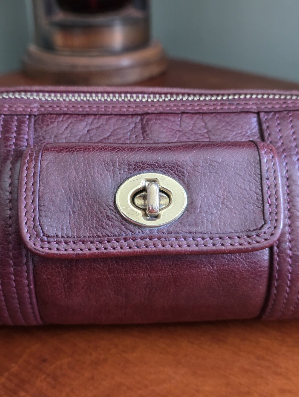 Coach 9707 Glazed Water Buffalo Roll Barrel Bag Mahogany Leather Vintage - Picture 6 of 16